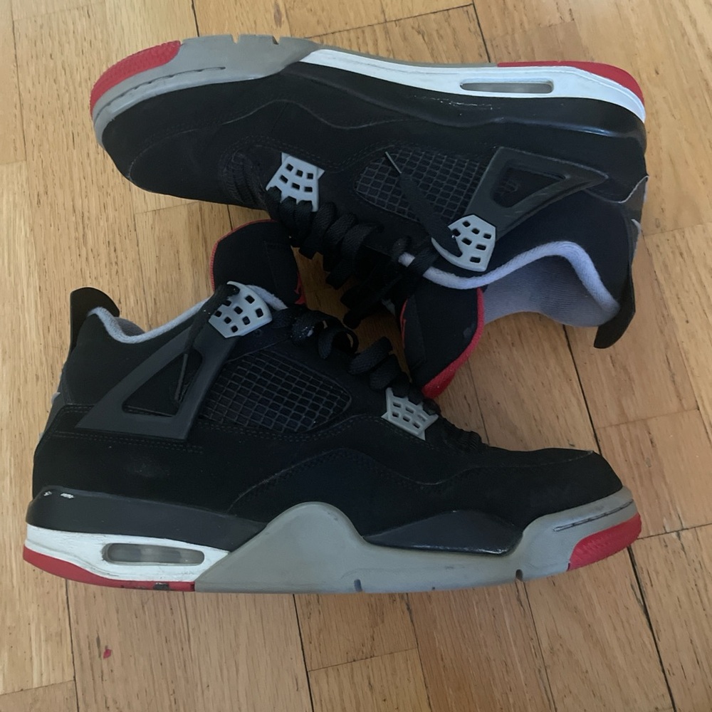 Jordan Bred 4s Sneakers